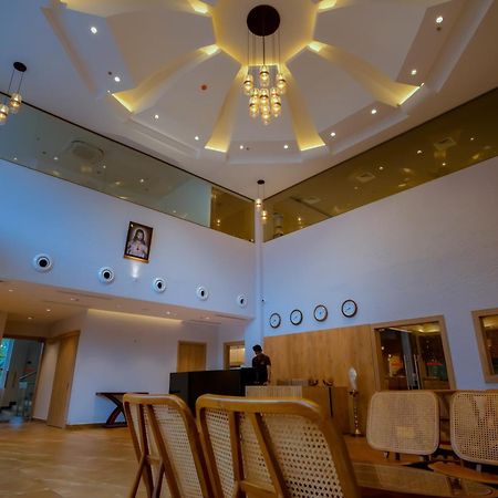 戈德亚姆 Beeza Clubhouse酒店 外观 照片