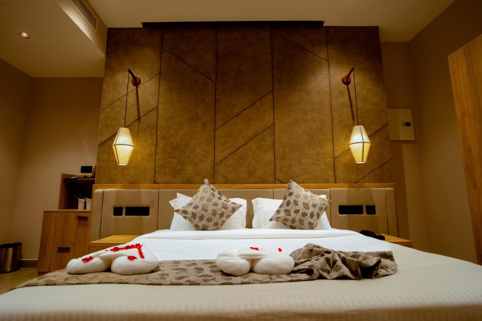戈德亚姆 Beeza Clubhouse酒店 外观 照片